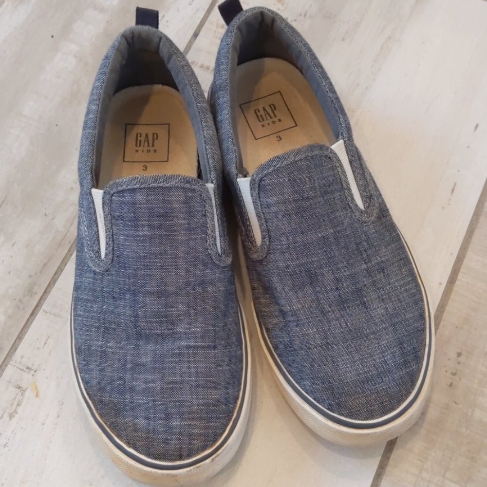 Chambray slip on sneakers